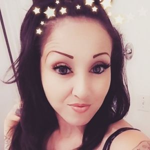 Meet your Posher, Marie